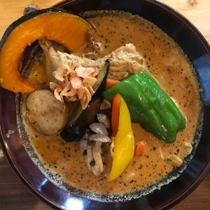 Meet your Posher, Elle